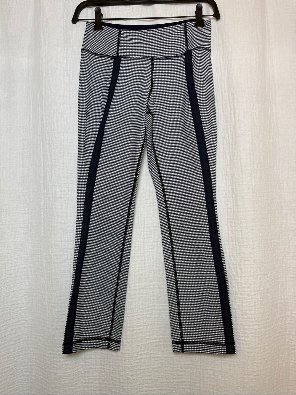 Lululemon Coast To Class Pant Gingham Inkwell Navy White - Size 4